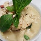 Best DC2. Green Curry in Lincoln City, OR